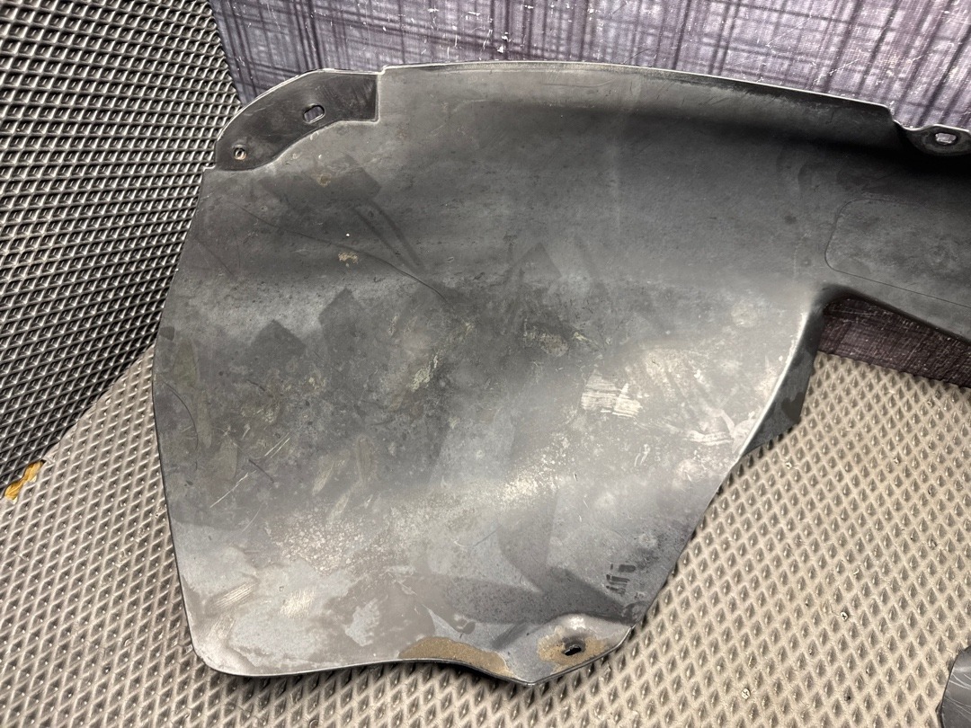 Подкрылок, 4060 рублей, Красноярск