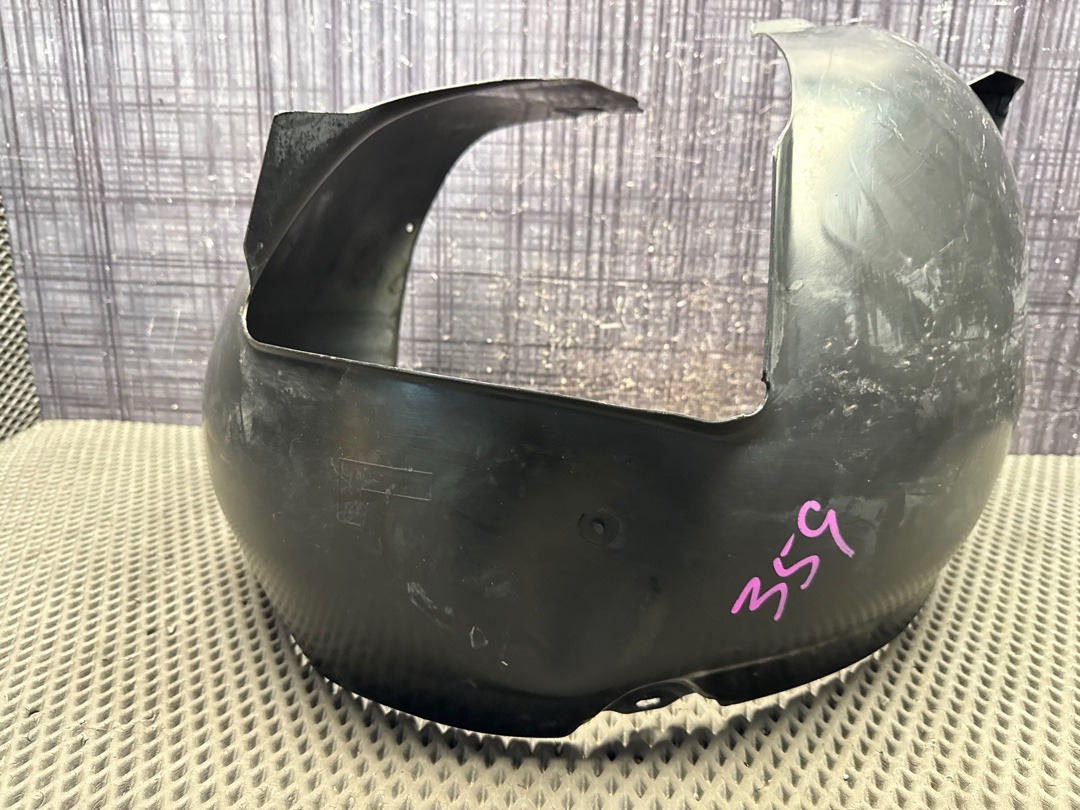 Подкрылок, 4060 рублей, Красноярск