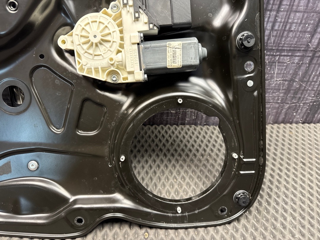 Стеклоподъемник, 1730 рублей, Красноярск