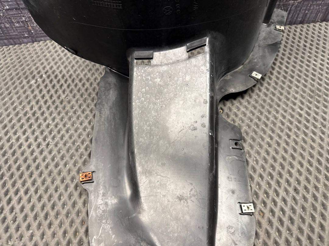 Подкрылок, 2520 рублей, Красноярск