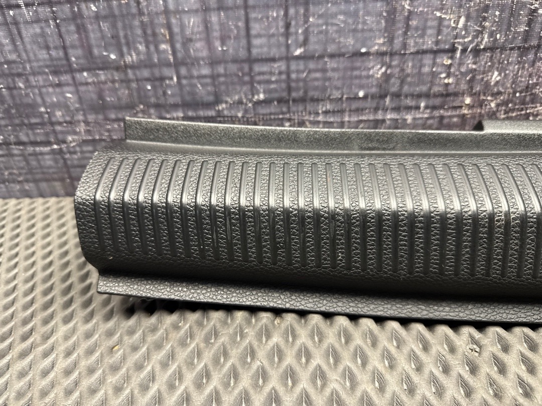 Пластик багажника, 1980 рублей, Красноярск