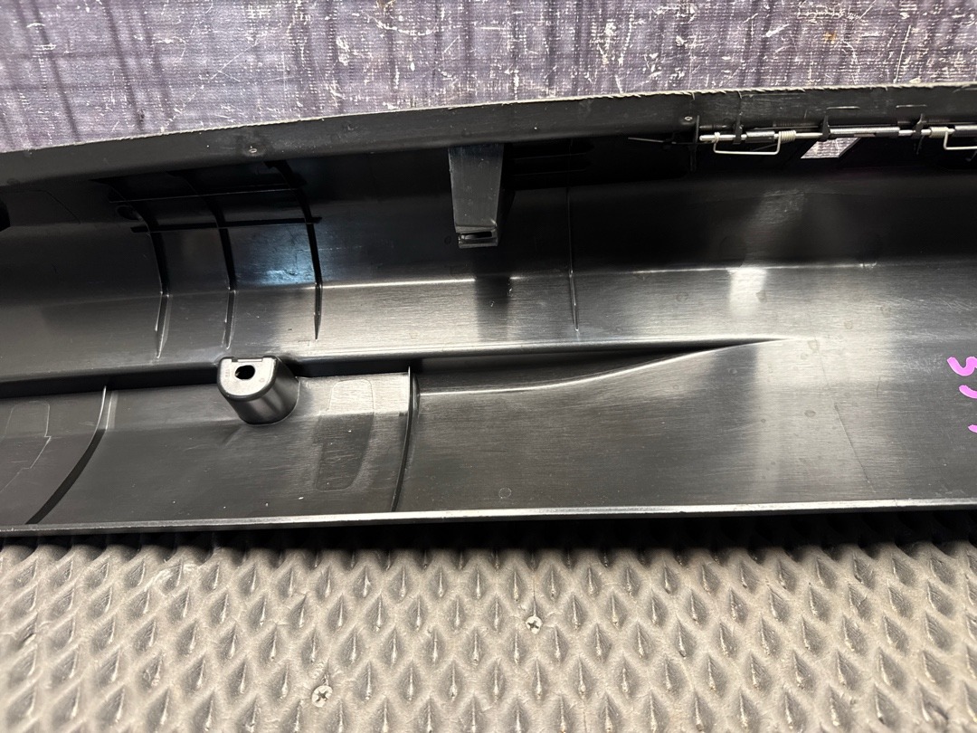 Пластик багажника, 1980 рублей, Красноярск