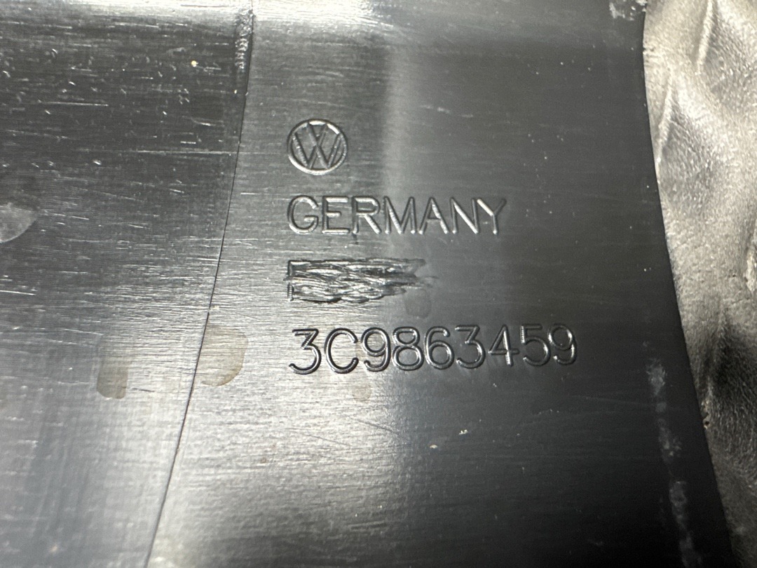 Пластик багажника, 1980 рублей, Красноярск