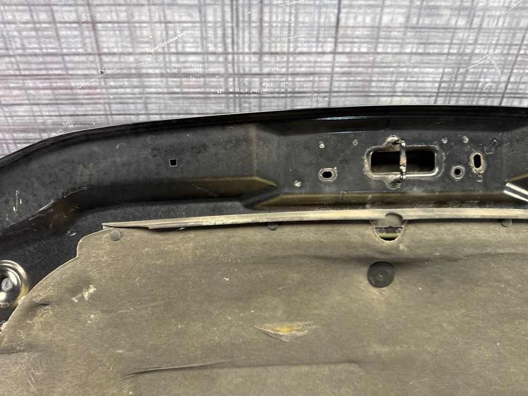 Капот, 12460 рублей, Красноярск