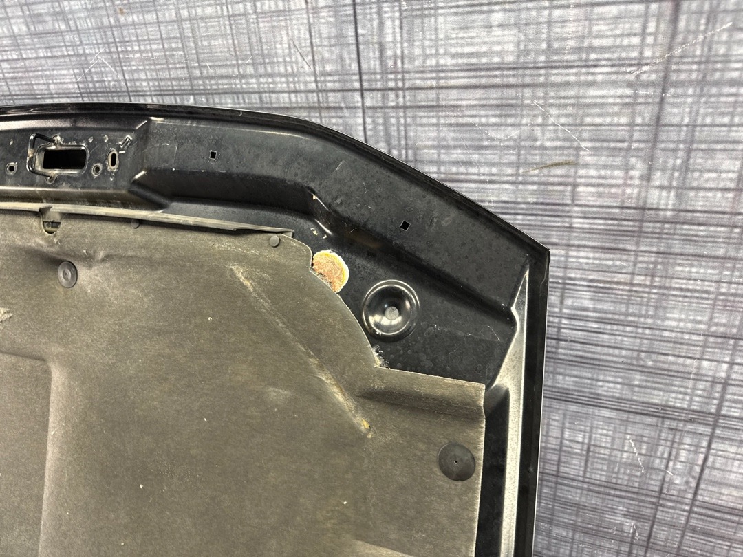 Капот, 12460 рублей, Красноярск