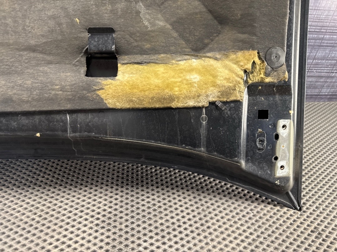 Капот, 12460 рублей, Красноярск