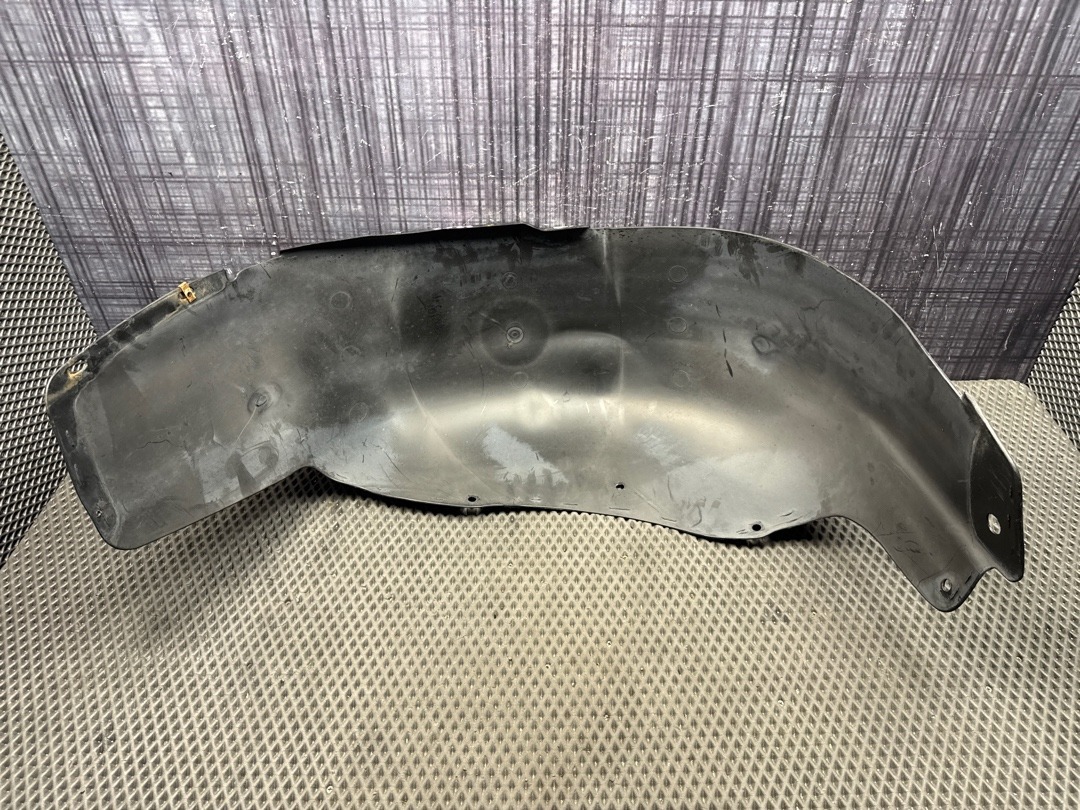 Подкрылок, 960 рублей, Красноярск