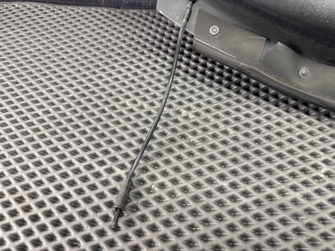 Решетка под лобовое стекло, 2020 рублей, Красноярск