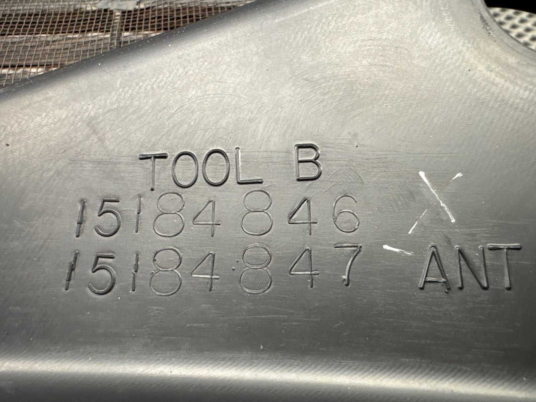 Решетка под лобовое стекло, 2020 рублей, Красноярск