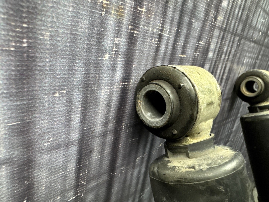 Амортизаторы, 8370 рублей, Красноярск