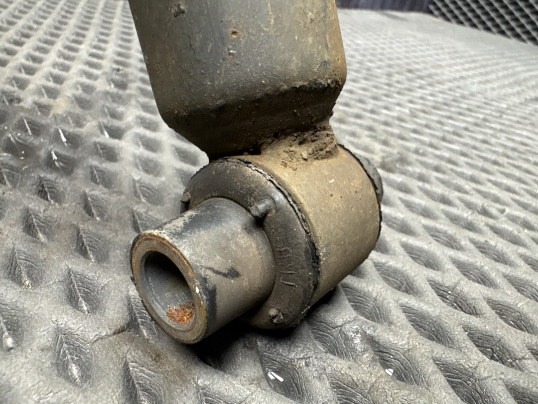 Амортизаторы, 8370 рублей, Красноярск