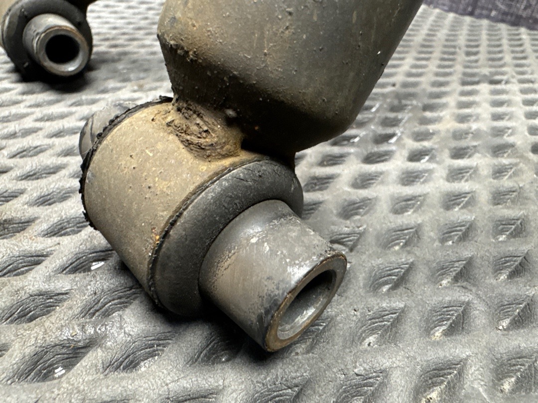 Амортизаторы, 8370 рублей, Красноярск