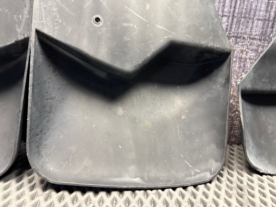 Брызговики комплект, 9360 рублей, Красноярск