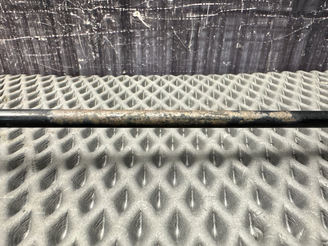 Упор капота, 640 рублей, Красноярск