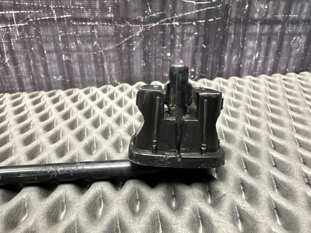 Упор капота, 640 рублей, Красноярск