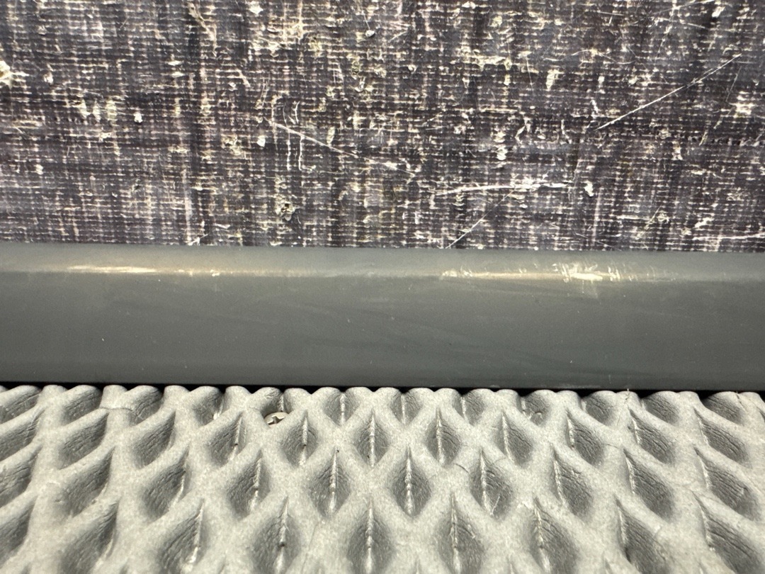 Молдинг стекла, 1720 рублей, Красноярск