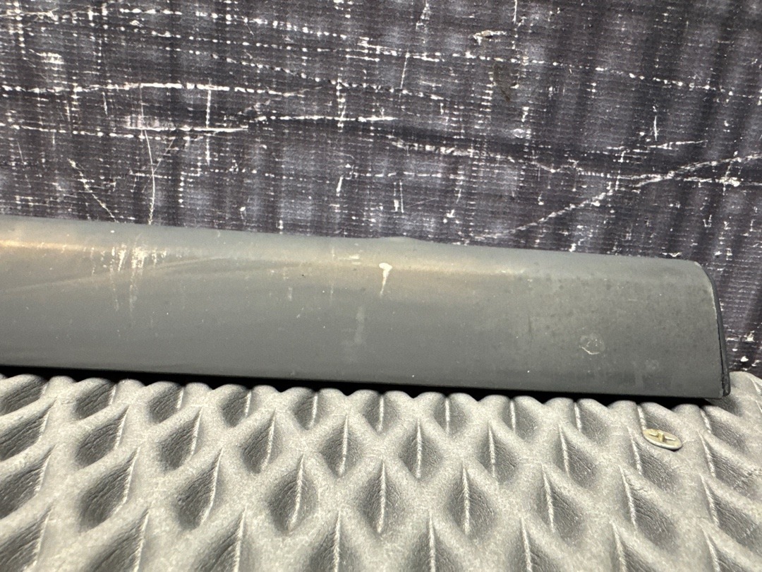 Молдинг стекла, 1720 рублей, Красноярск