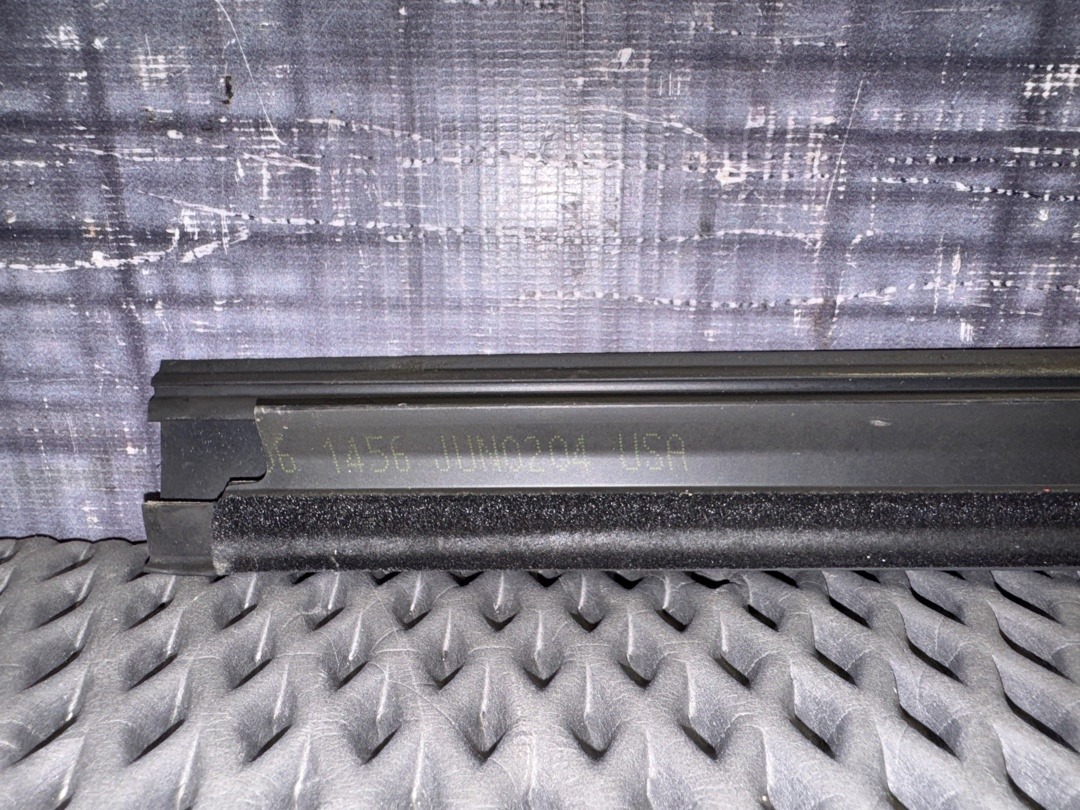 Молдинг стекла, 1720 рублей, Красноярск