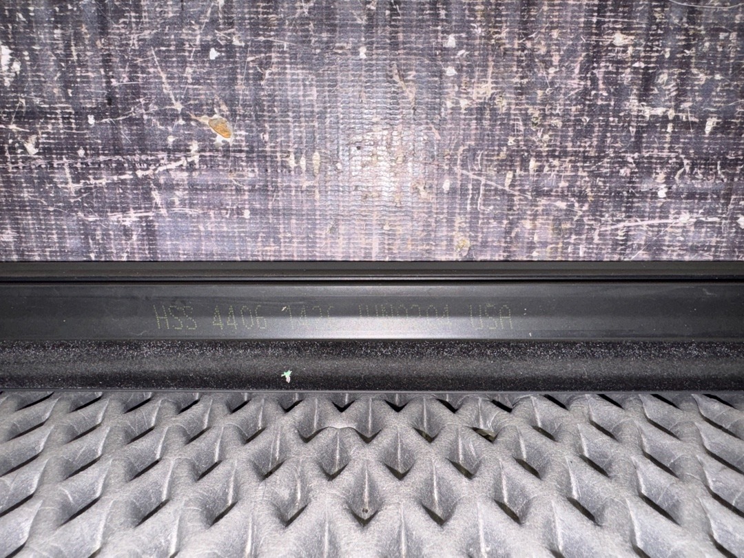 Молдинг стекла, 1720 рублей, Красноярск