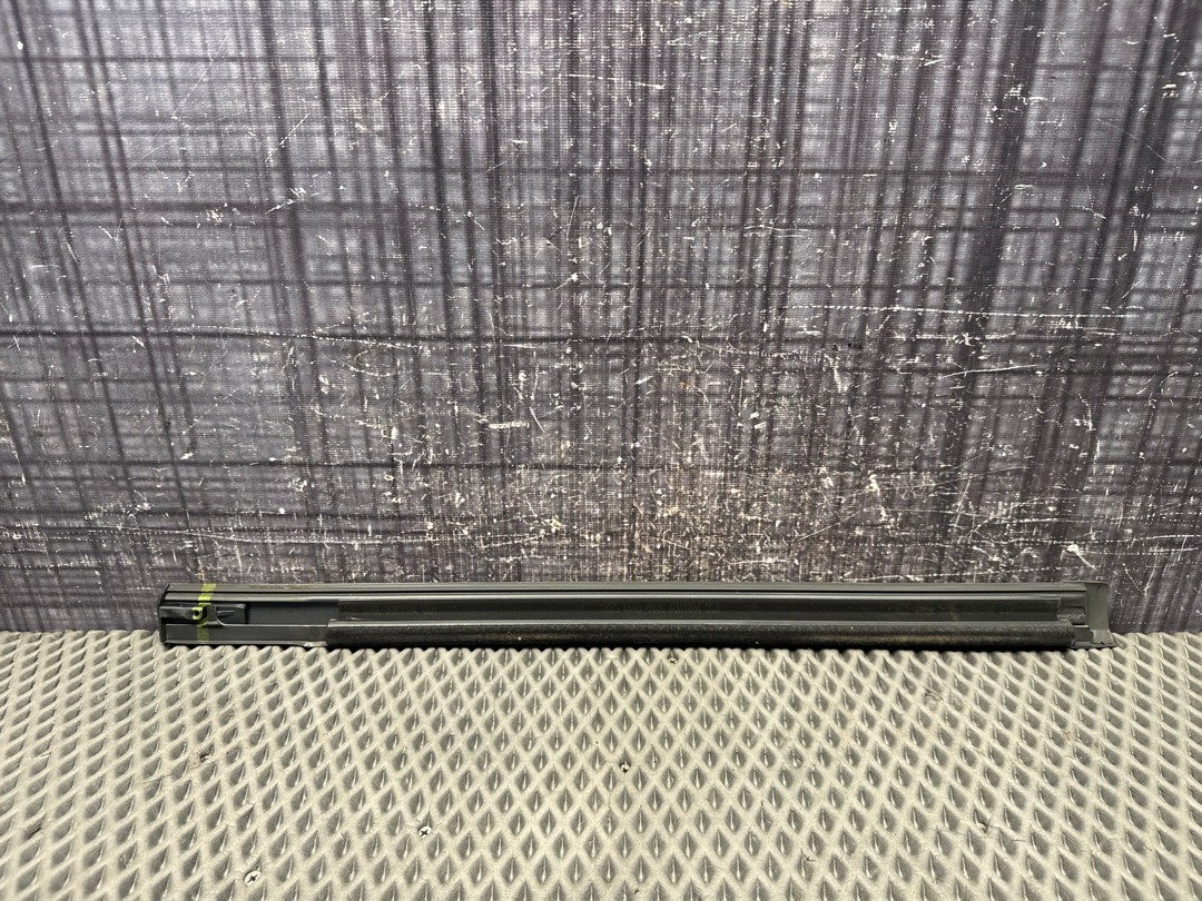 Молдинг стекла, 1720 рублей, Красноярск