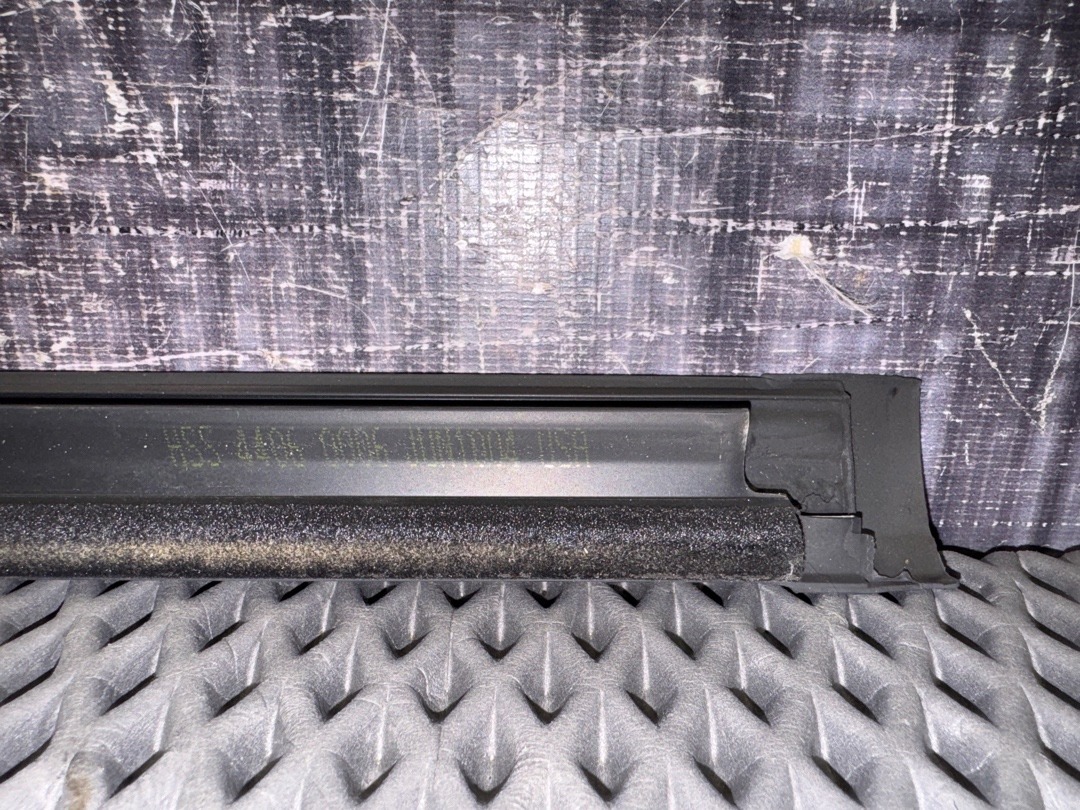 Молдинг стекла, 1720 рублей, Красноярск