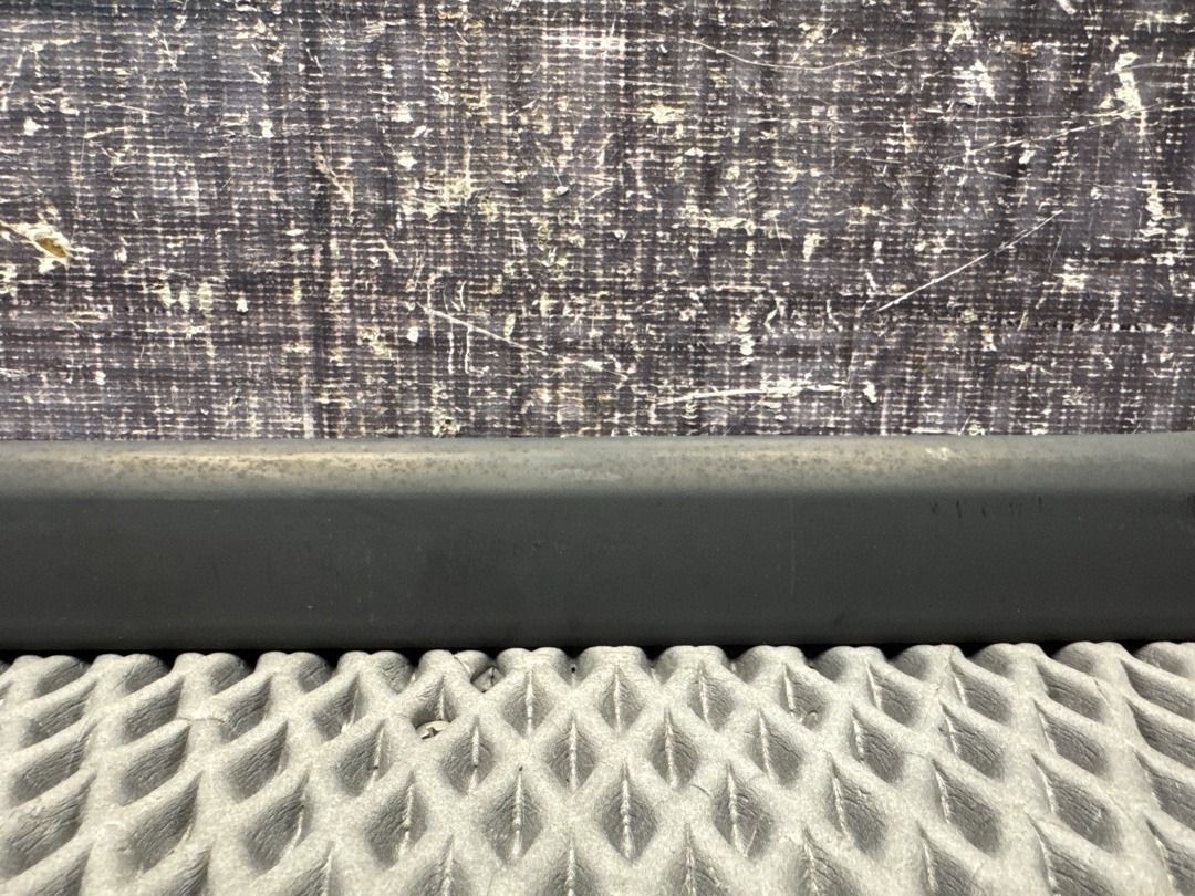 Молдинг стекла, 1720 рублей, Красноярск