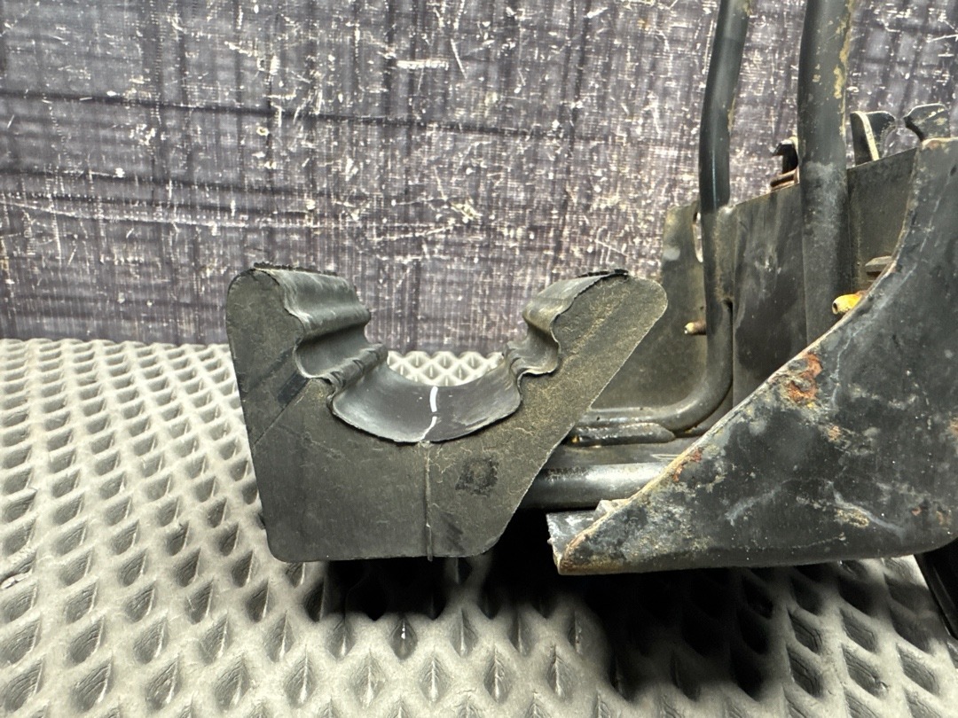 Замок капота, 1820 рублей, Красноярск