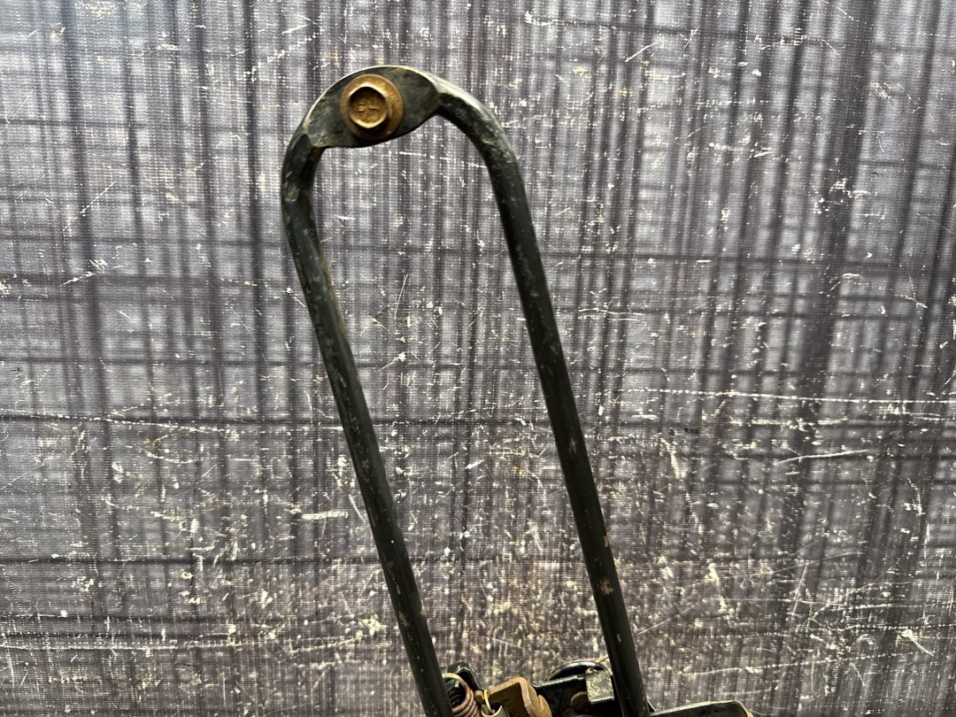 Замок капота, 1820 рублей, Красноярск