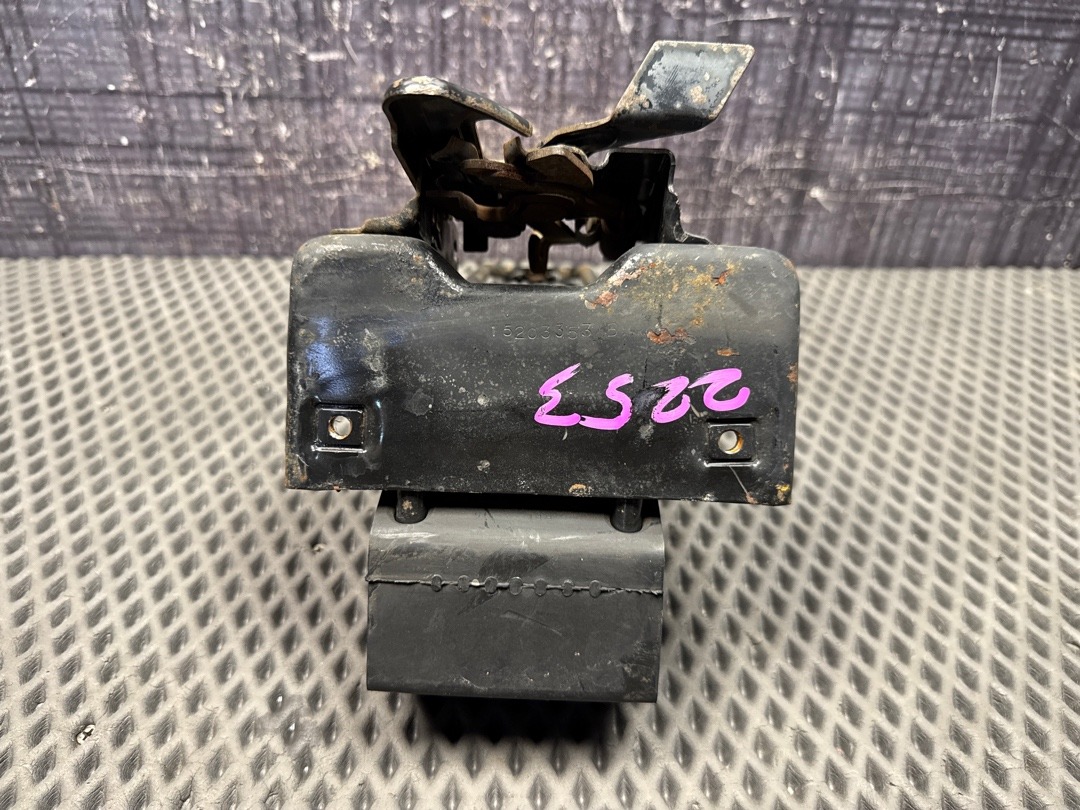 Замок капота, 1820 рублей, Красноярск