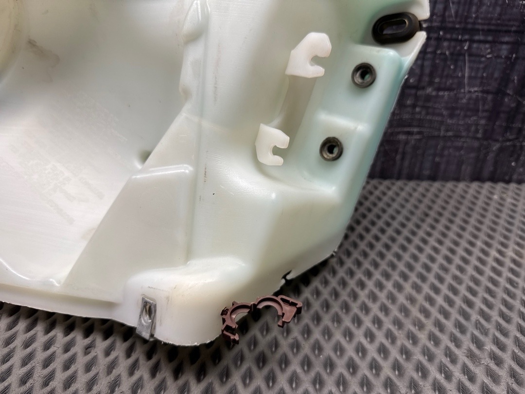 Бачок омывателя, 2110 рублей, Красноярск