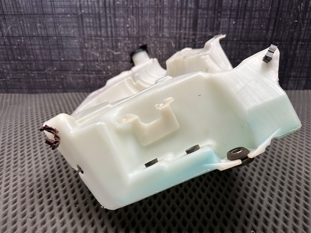 Бачок омывателя, 2110 рублей, Красноярск