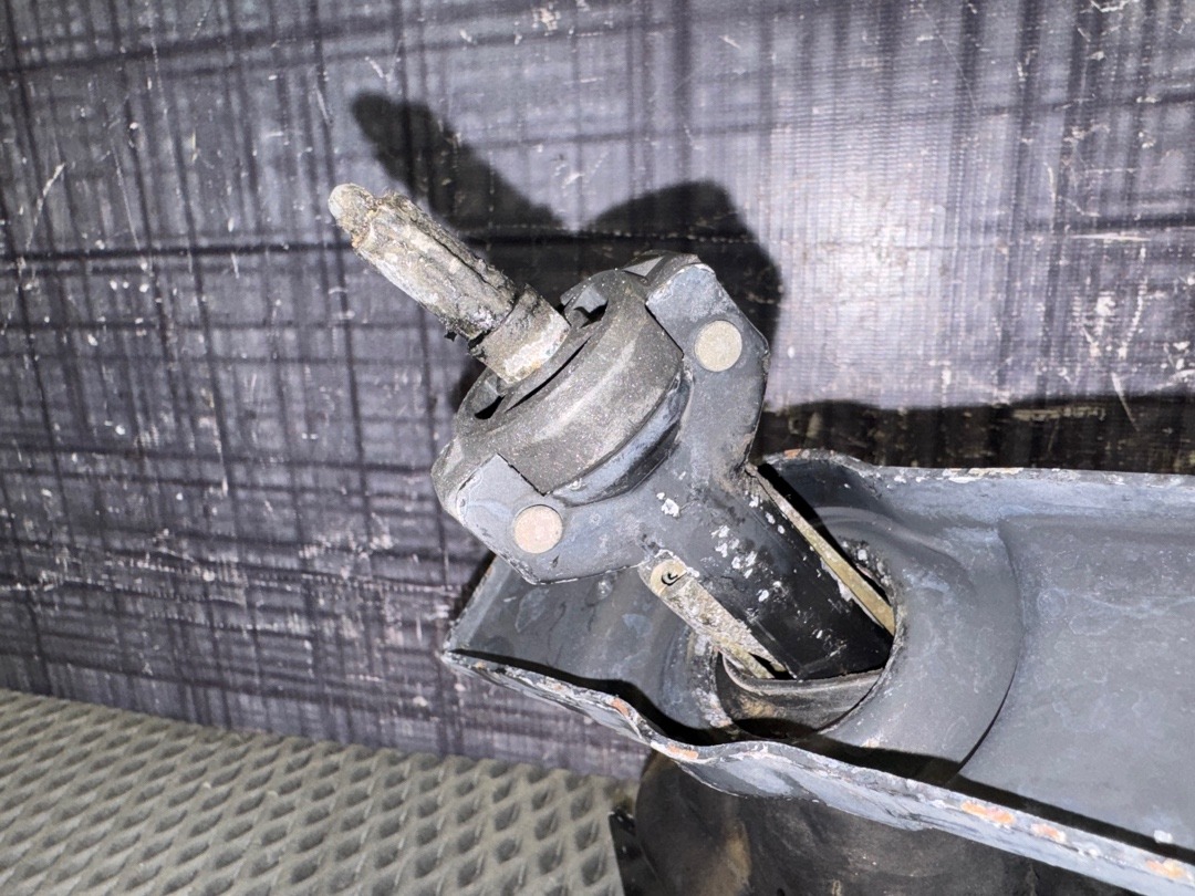 Крепление запасного колеса, 15110 рублей, Красноярск