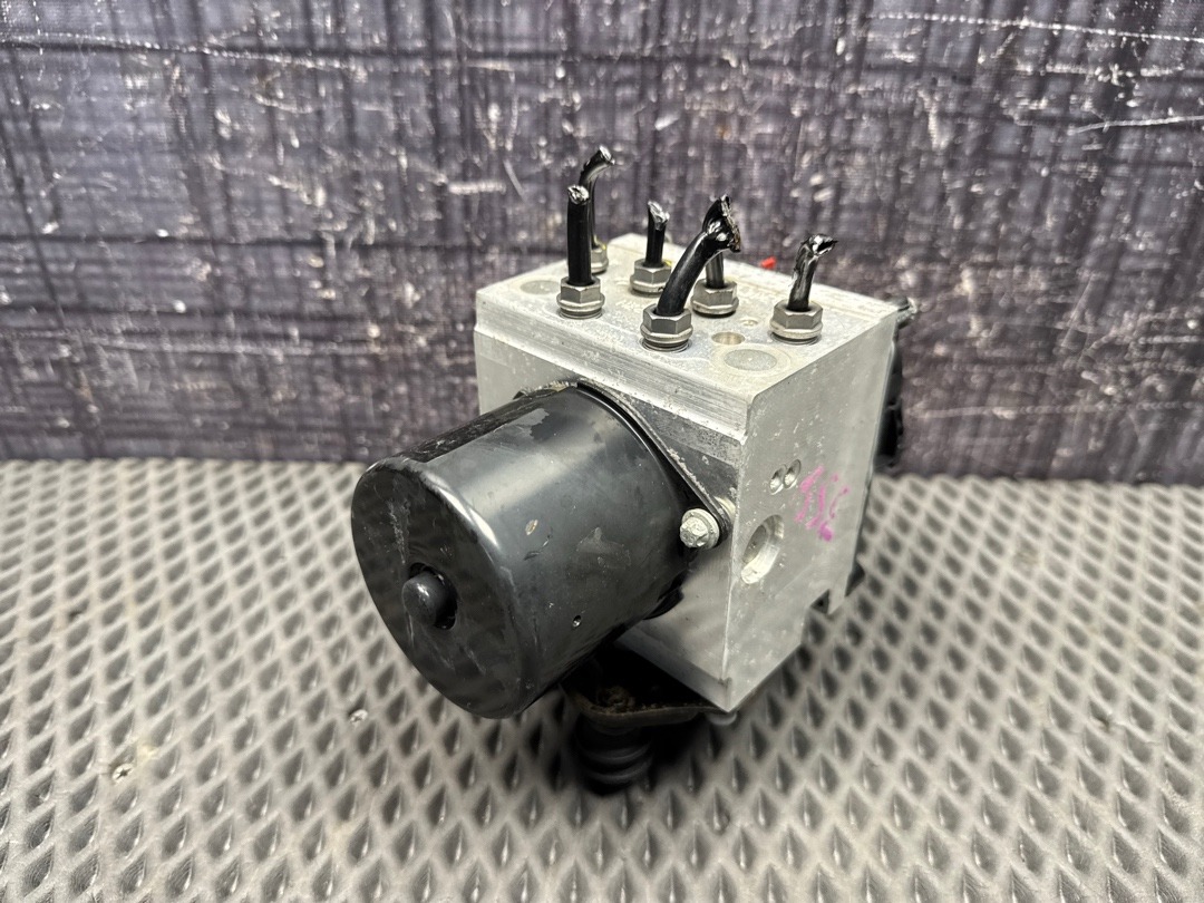 Блок ABS, 8210 рублей, Красноярск