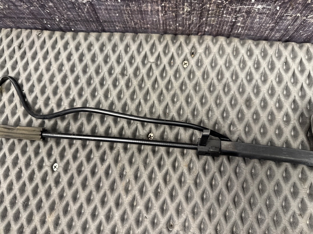 Замок капота, 1630 рублей, Красноярск