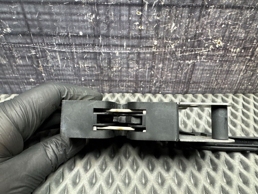 Замок капота, 1630 рублей, Красноярск