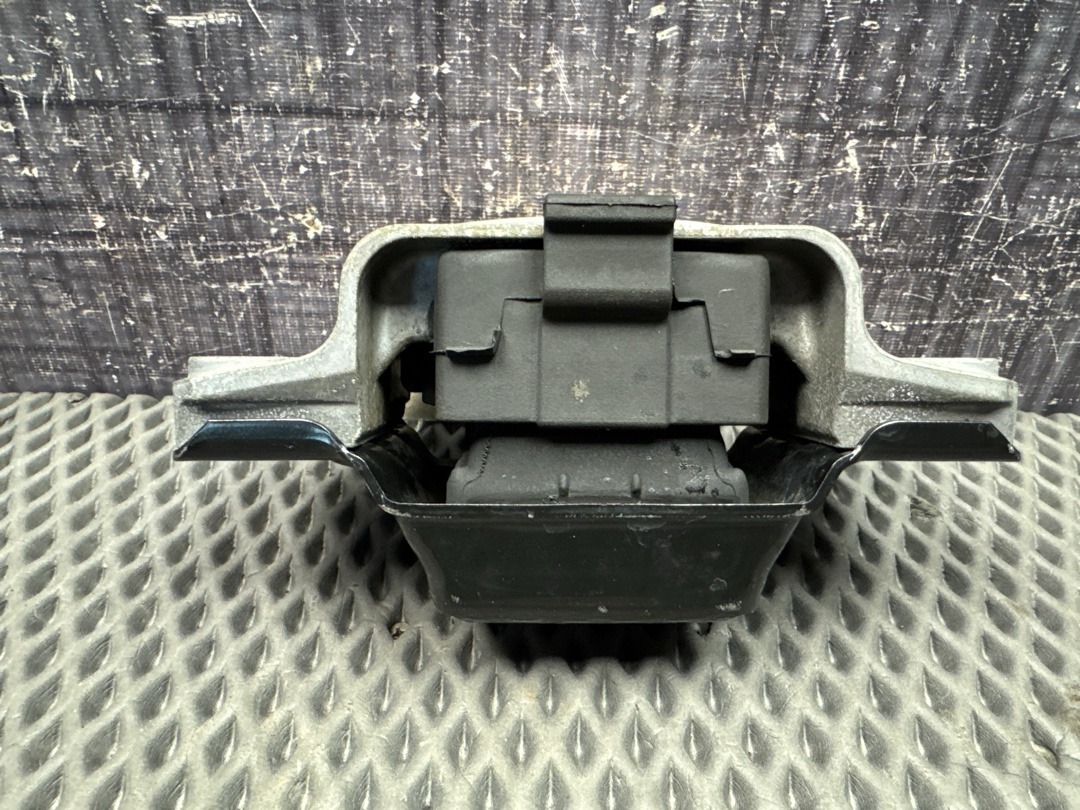 Подушка КПП, 3940 рублей, Красноярск