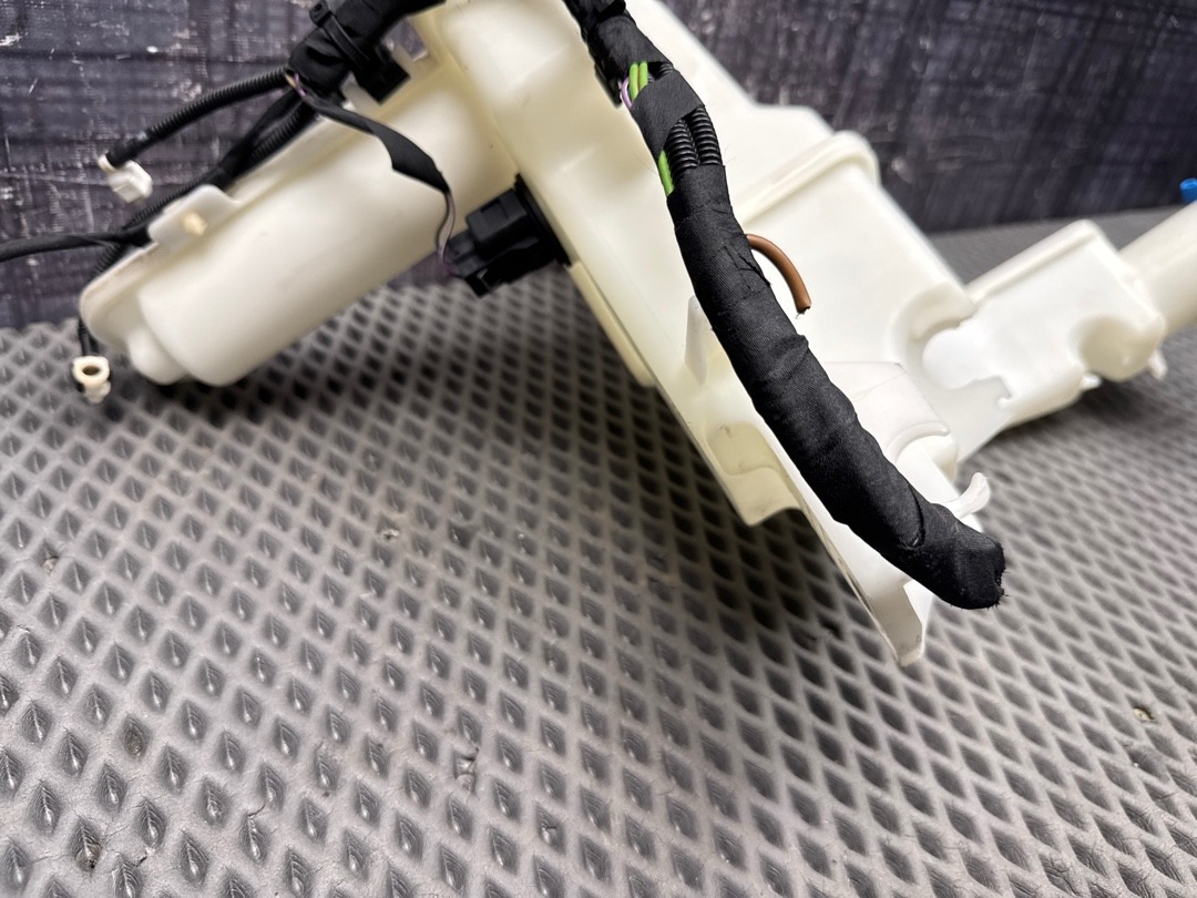 Бачок омывателя, 3370 рублей, Красноярск