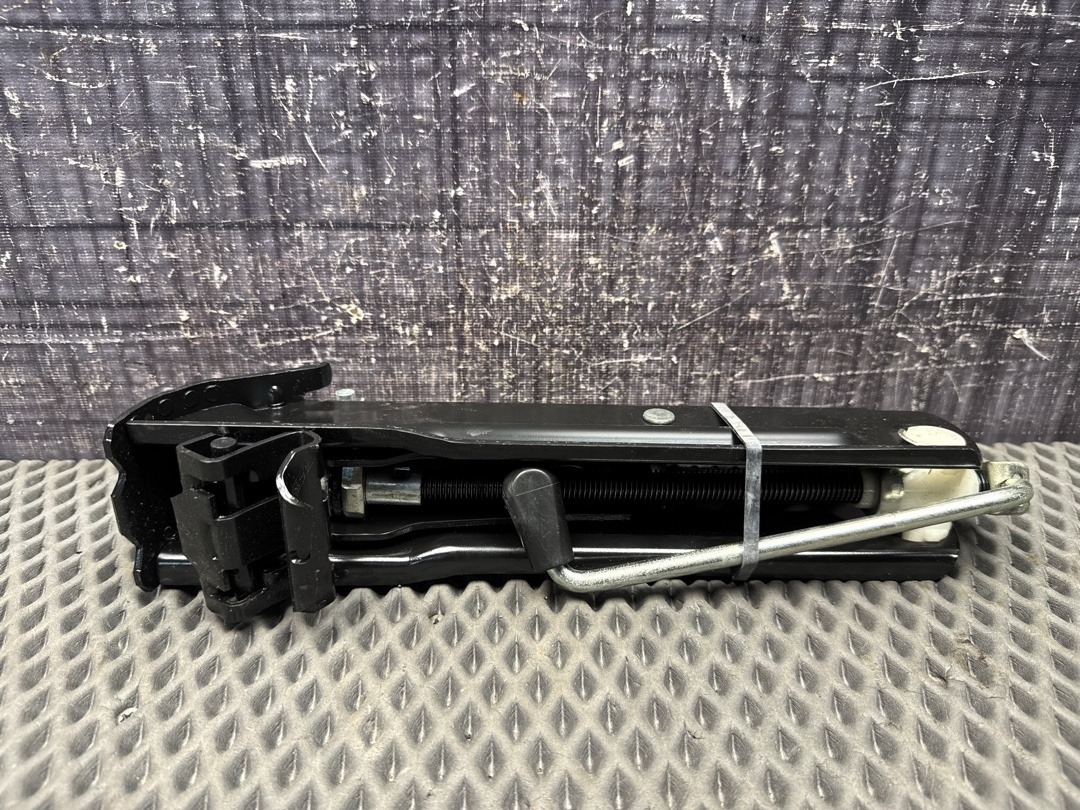 Домкрат, 3670 рублей, Красноярск