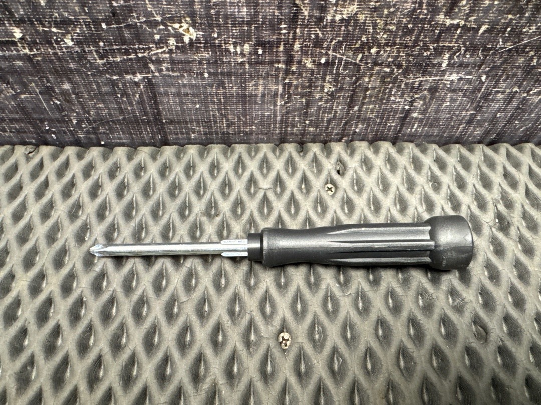 Отвертка, 720 рублей, Красноярск