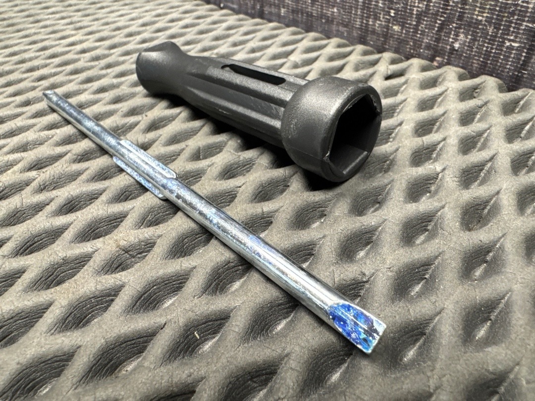 Отвертка, 720 рублей, Красноярск