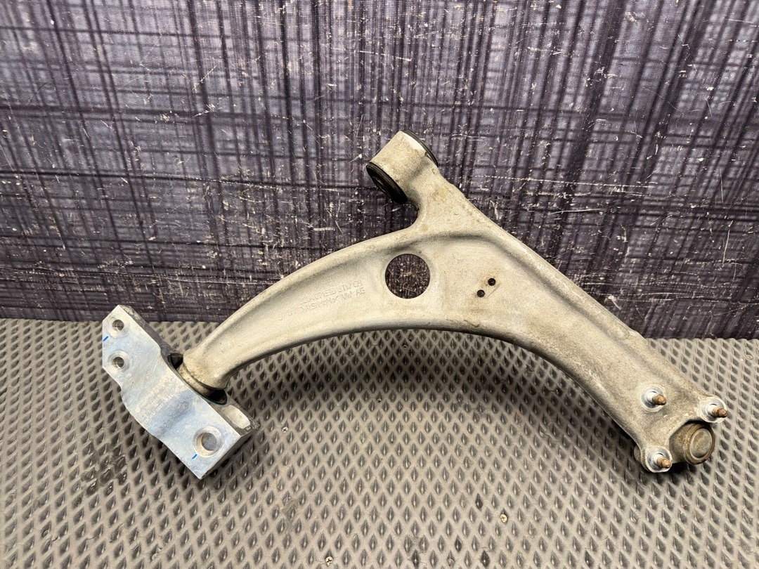 Рычаг подвески, 6110 рублей, Красноярск