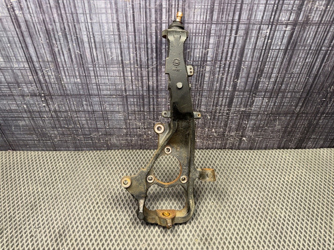 Поворотный кулак, 3430 рублей, Красноярск