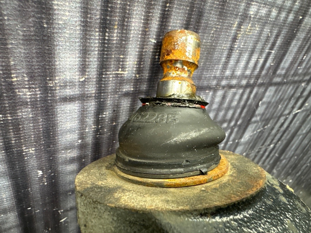 Поворотный кулак, 3430 рублей, Красноярск