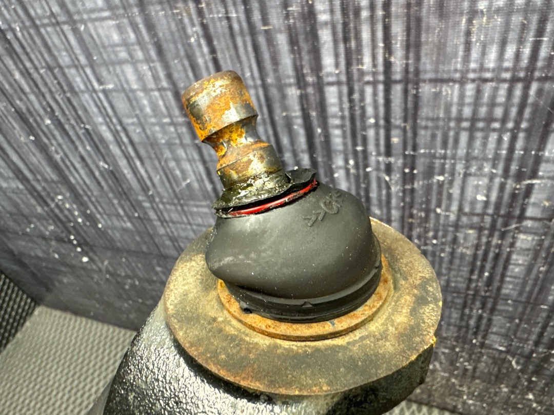 Поворотный кулак, 3430 рублей, Красноярск