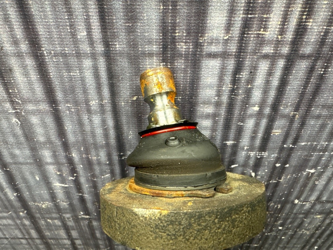 Поворотный кулак, 3430 рублей, Красноярск