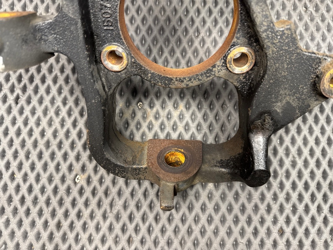 Поворотный кулак, 3010 рублей, Красноярск