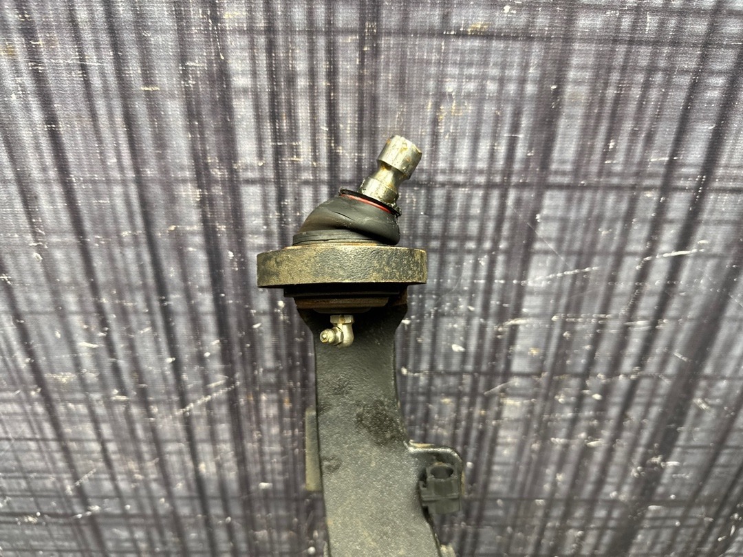 Поворотный кулак, 3010 рублей, Красноярск