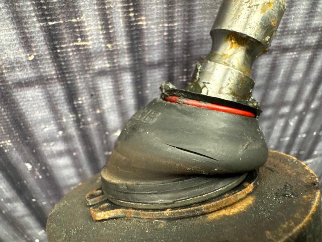 Поворотный кулак, 3010 рублей, Красноярск