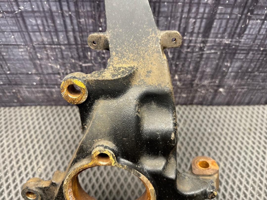 Поворотный кулак, 3010 рублей, Красноярск