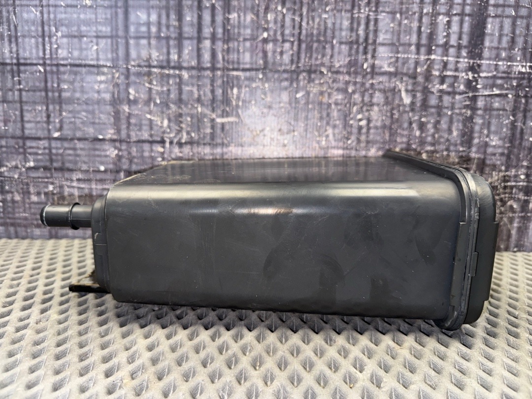 Адсорбер (фильтр паров топлива), 3620 рублей, Красноярск